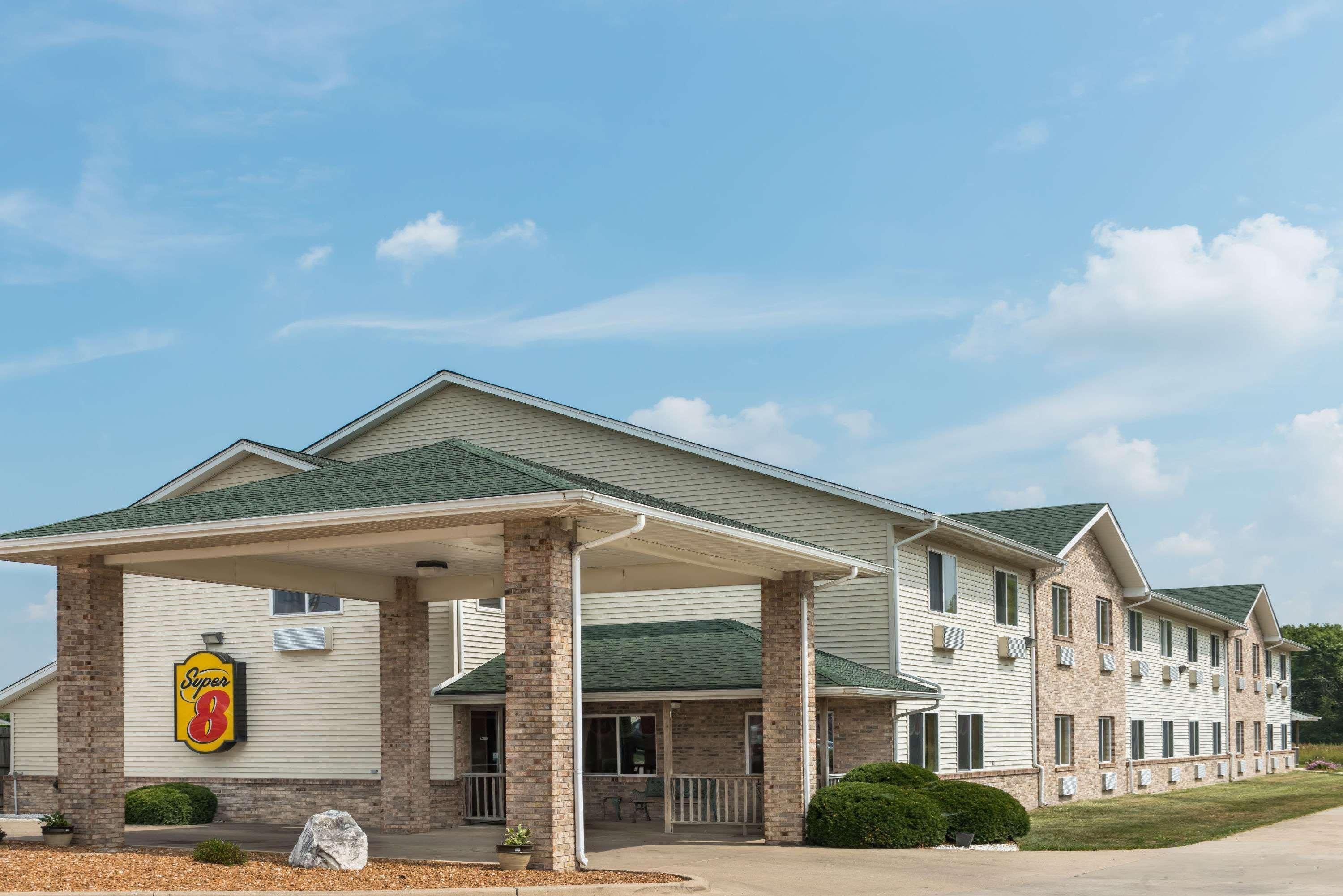 Super 8 By Wyndham Greenville Exterior photo