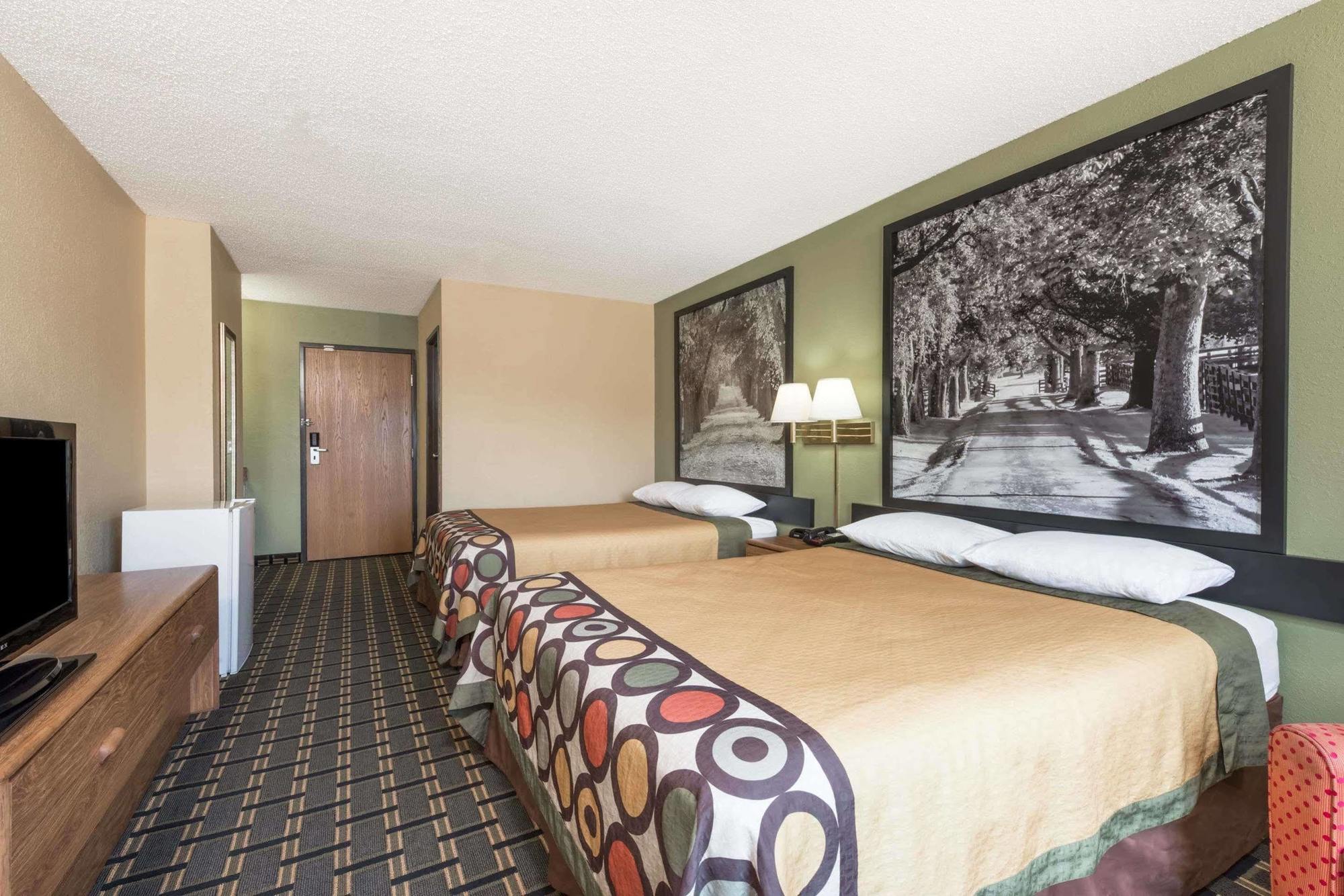 Super 8 By Wyndham Greenville Exterior photo